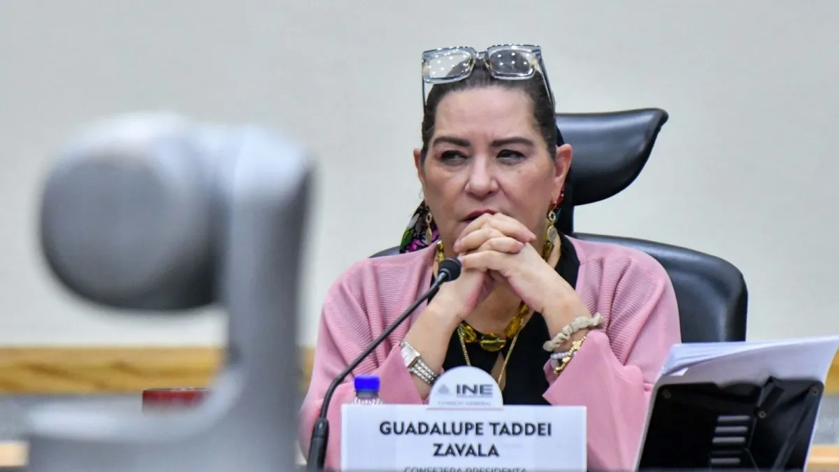 Fotografía de la presidenta Claudia Sheinbaum durante una conferencia de prensa